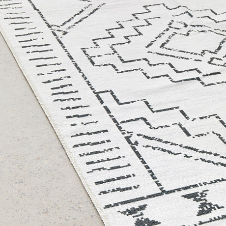 Kindred Leeroy White Rug