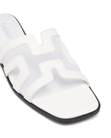 Therapy Gaze White Mesh