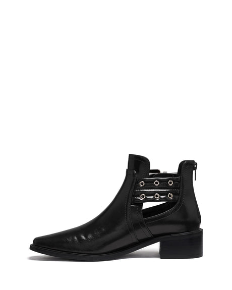 Therapy Baylee Black Crinkle Patent