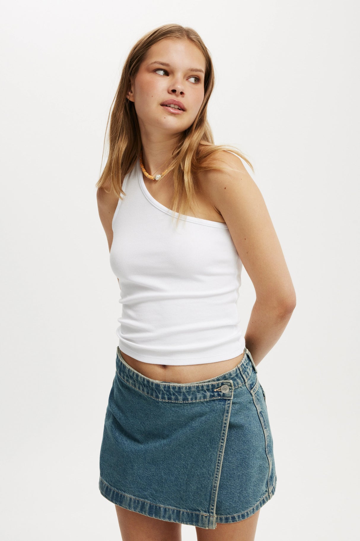 Cotton On Women's Aubrey Asymmetric Tank - White