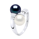 Manufacture Royale Ring Toi & Moi Freshwater Pearl & Diamond White & Black 8-9mm - White