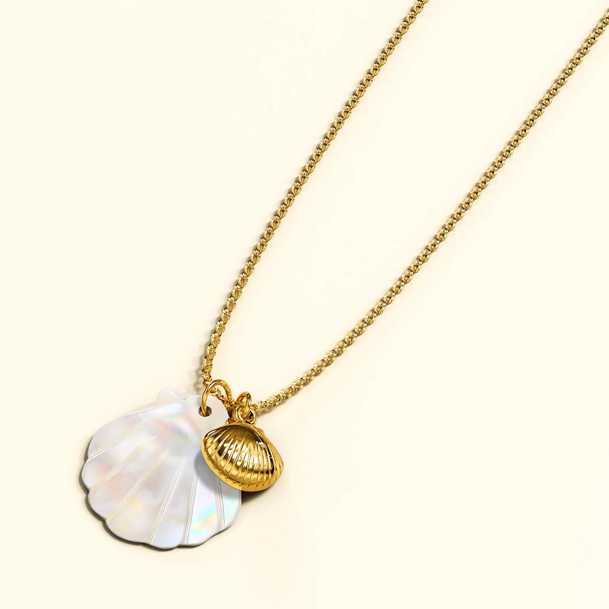 Bullion Gold Dual Pearl & Gold Shell Necklace
