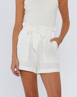 Amelius Sahara Linen Shorts - White