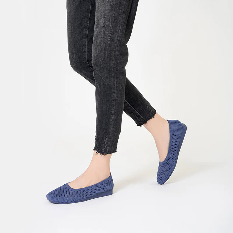 Heart Mesh Knit Square Toe Wedge Flats - Navy