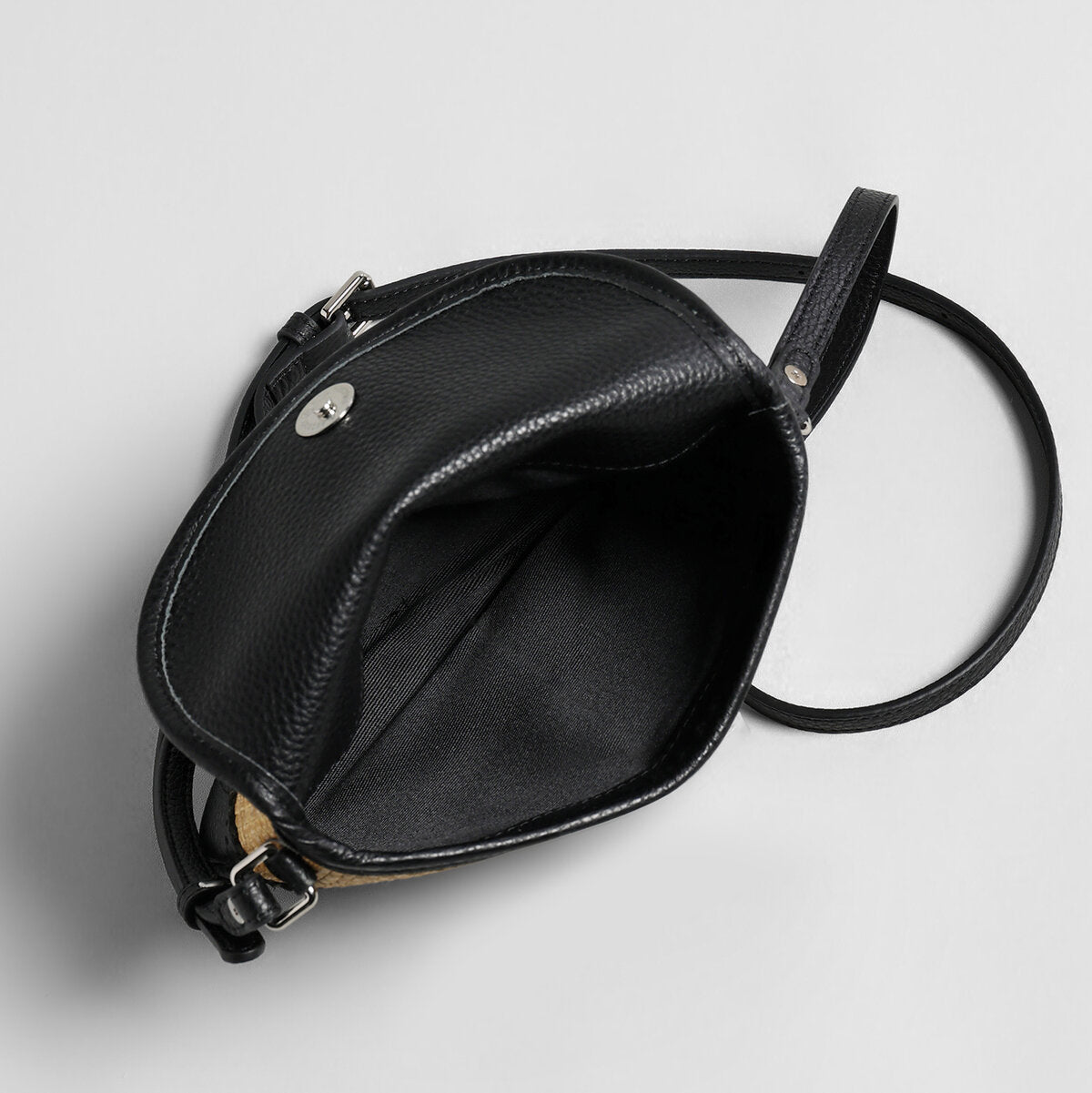 Handwoven Straw Saddle Crossbody - Black
