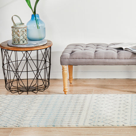 Evoke 260 White Runner Rug