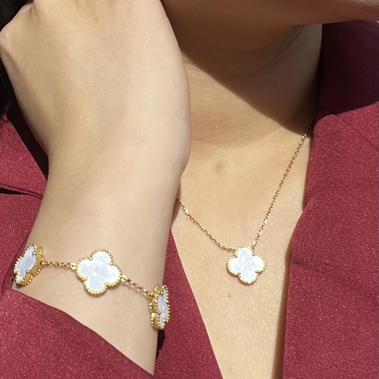 Bullion Gold White Clover Necklace