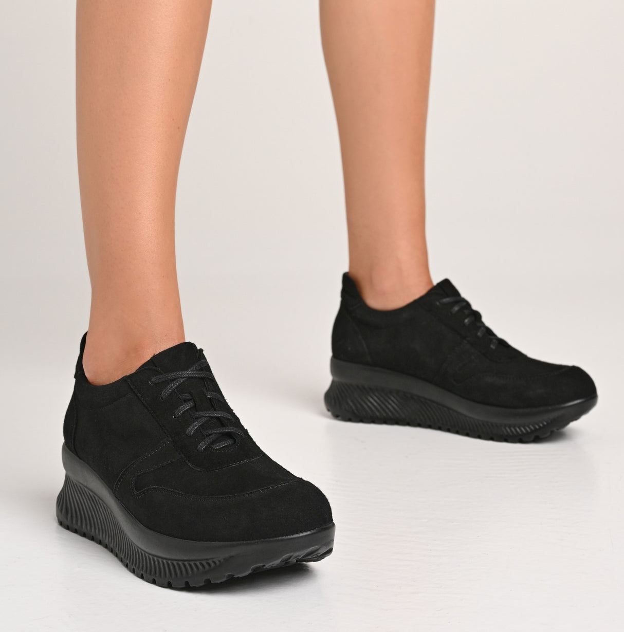 Bosccolo Womens Sneakers - Black
