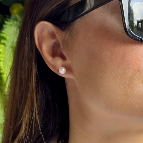 Earrings of Silver 925 and Real Cultured Freshwater Pearls Button 7-8 mm - Natural White - Longueur 18 cm