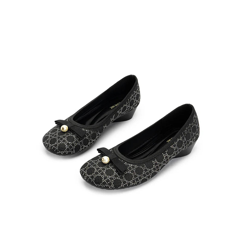 Pearl Bow Czech Crystal Knit Round Toe Wedge Pumps - Black