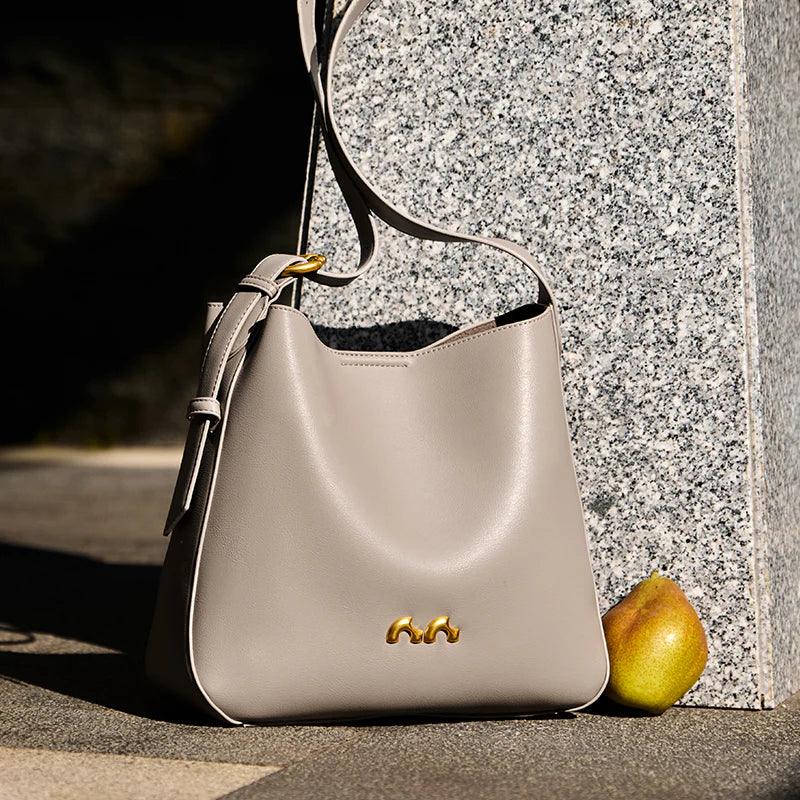 Nalandu Midnight Luxe Large Capacity Tote Bag - Taupe