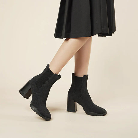 Block Heel Chelsea Boots - Black