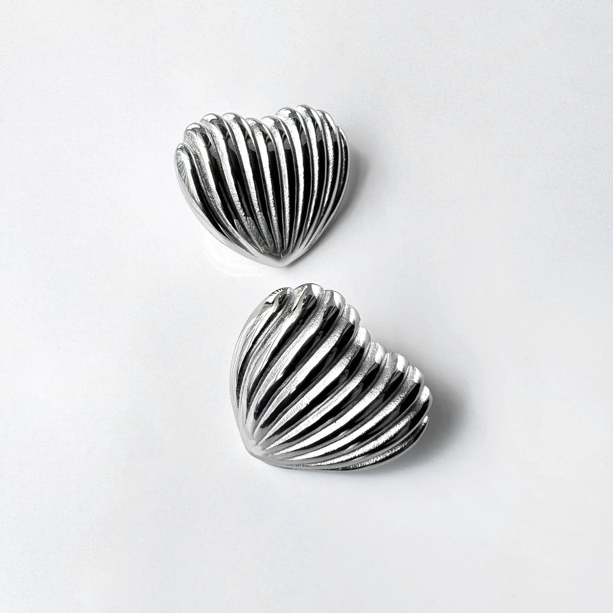 Bullion Gold Ridged Heart White Gold layered Stud Earrings