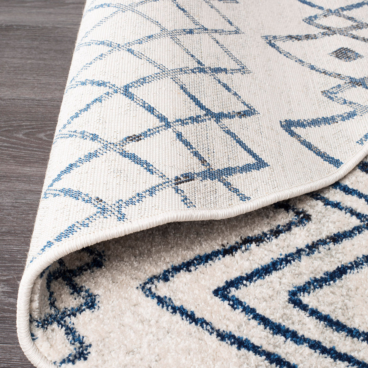 Oasis 453 White Blue Round Rug