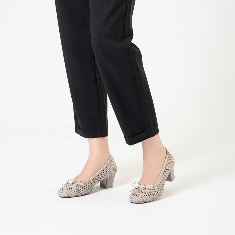 Pearl Bow Mesh Knit Round Toe Pumps - Taupe