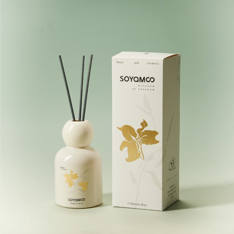 Moonlit Gardenia Sculpted Round Shoulder Reed Diffuser � 150ml