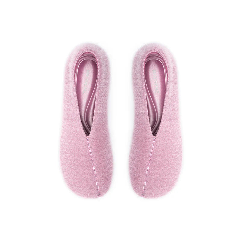 Fuzzy Round Toe Block Heel Pumps - Pink