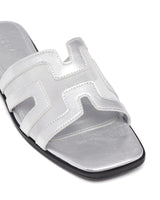 Therapy Gaze Silver Mesh