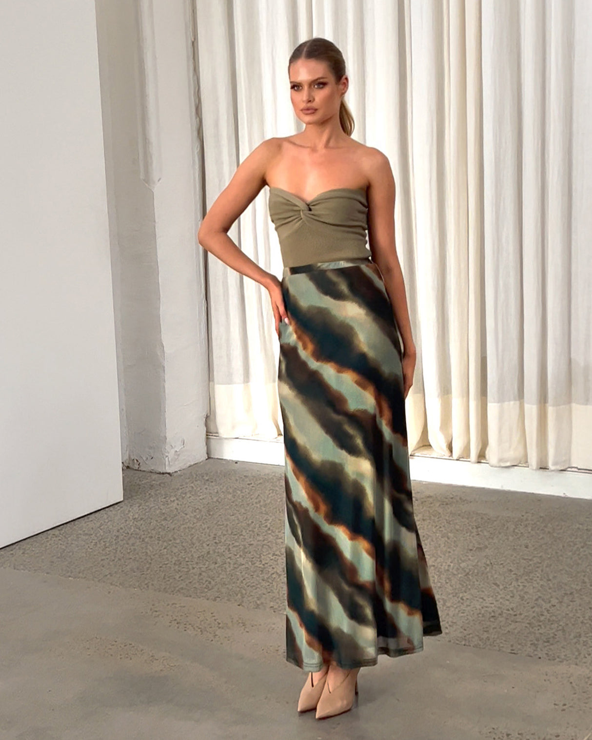 Madison The Label Beverly Maxi Skirt - Dawn Print
