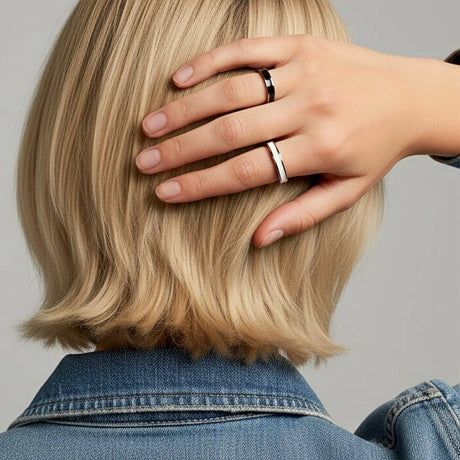 Bullion Gold Ceres Timeless Ring Black Enamel Ring in Silver