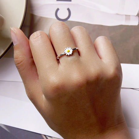 Adjustable Solid 925 Sterling Silver Sunny-Side Up Daisy Ring
