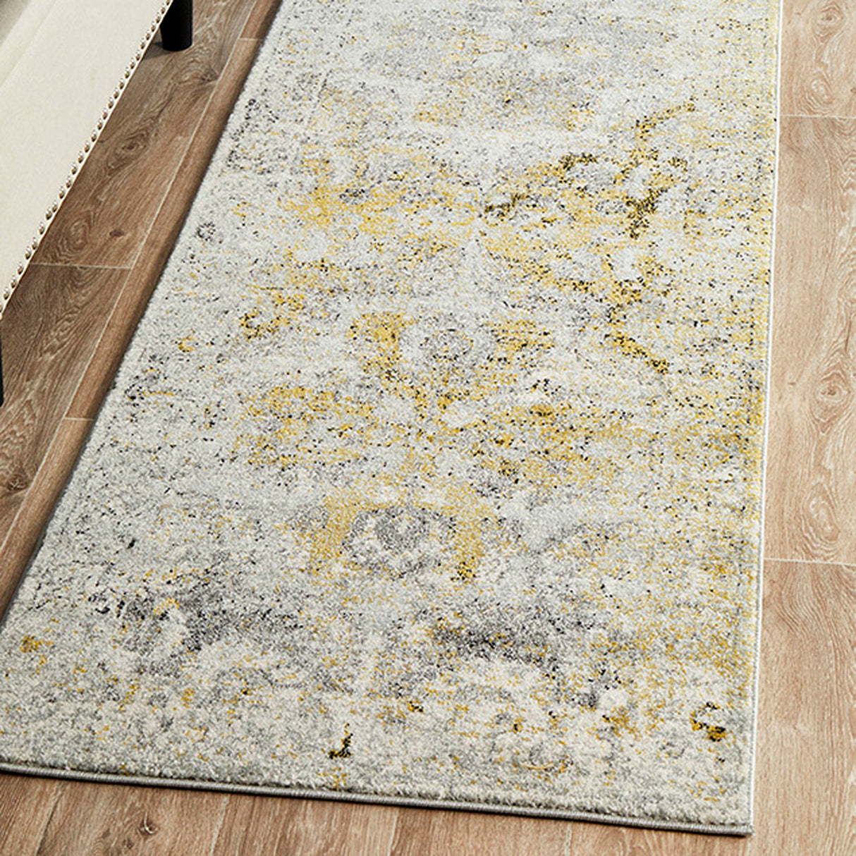 Museum 868 Silver Runner Rug