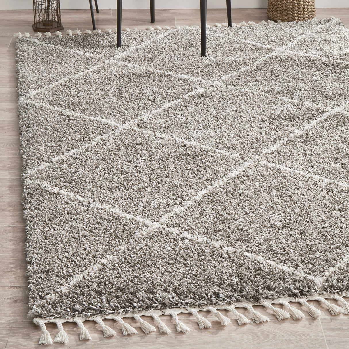 Saffron 22 Grey Rug