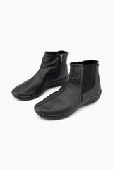 Arcopedico Trakai J65 Black