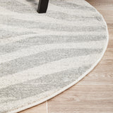 Chrome Savannah Silver Round Rug