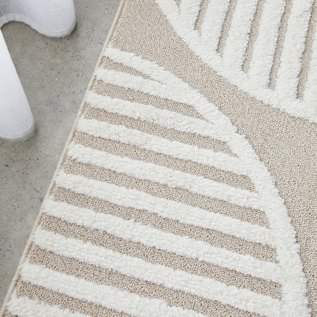 Lotus Leo Mixed Runner Rug