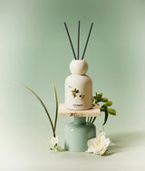 Moonlit Gardenia Sculpted Round Shoulder Reed Diffuser � 150ml