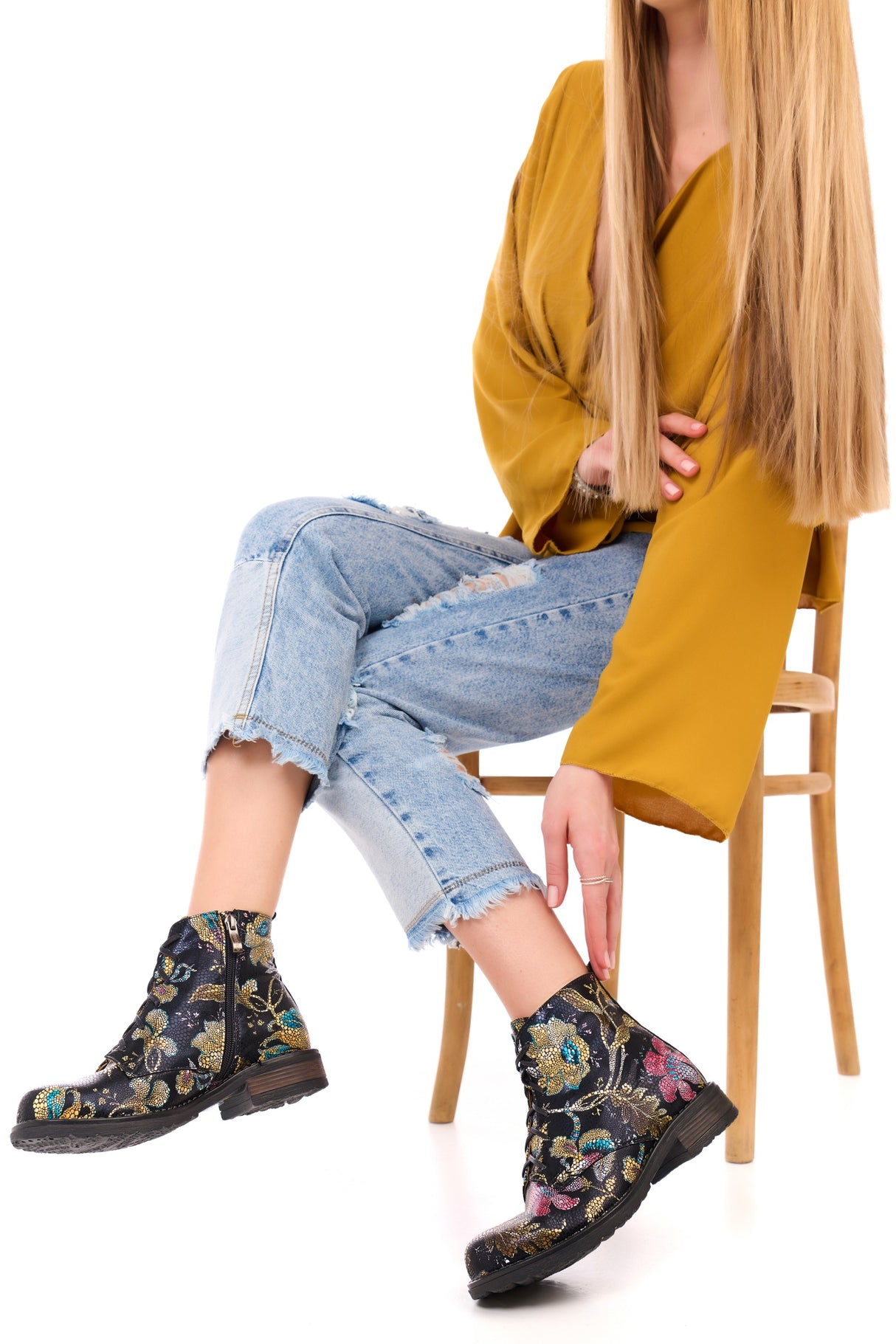 Bosccolo Womens Ankle Boots - Flowers On Black