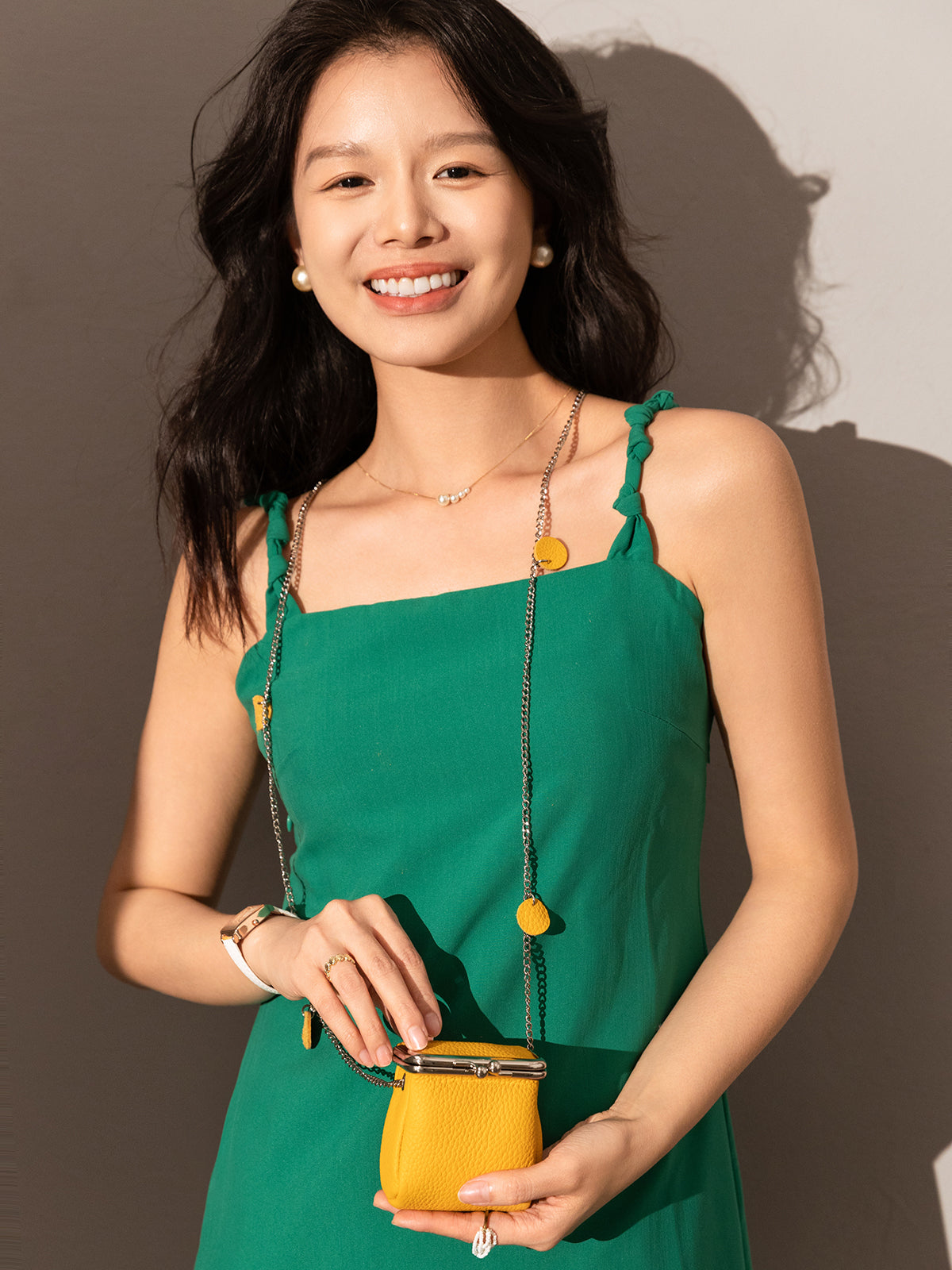 Modern Ball Clasp Wallet with Adjustable Chain Strap - Yellow