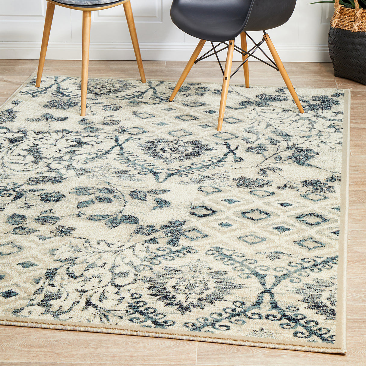 Oxford 432 Blue Rug