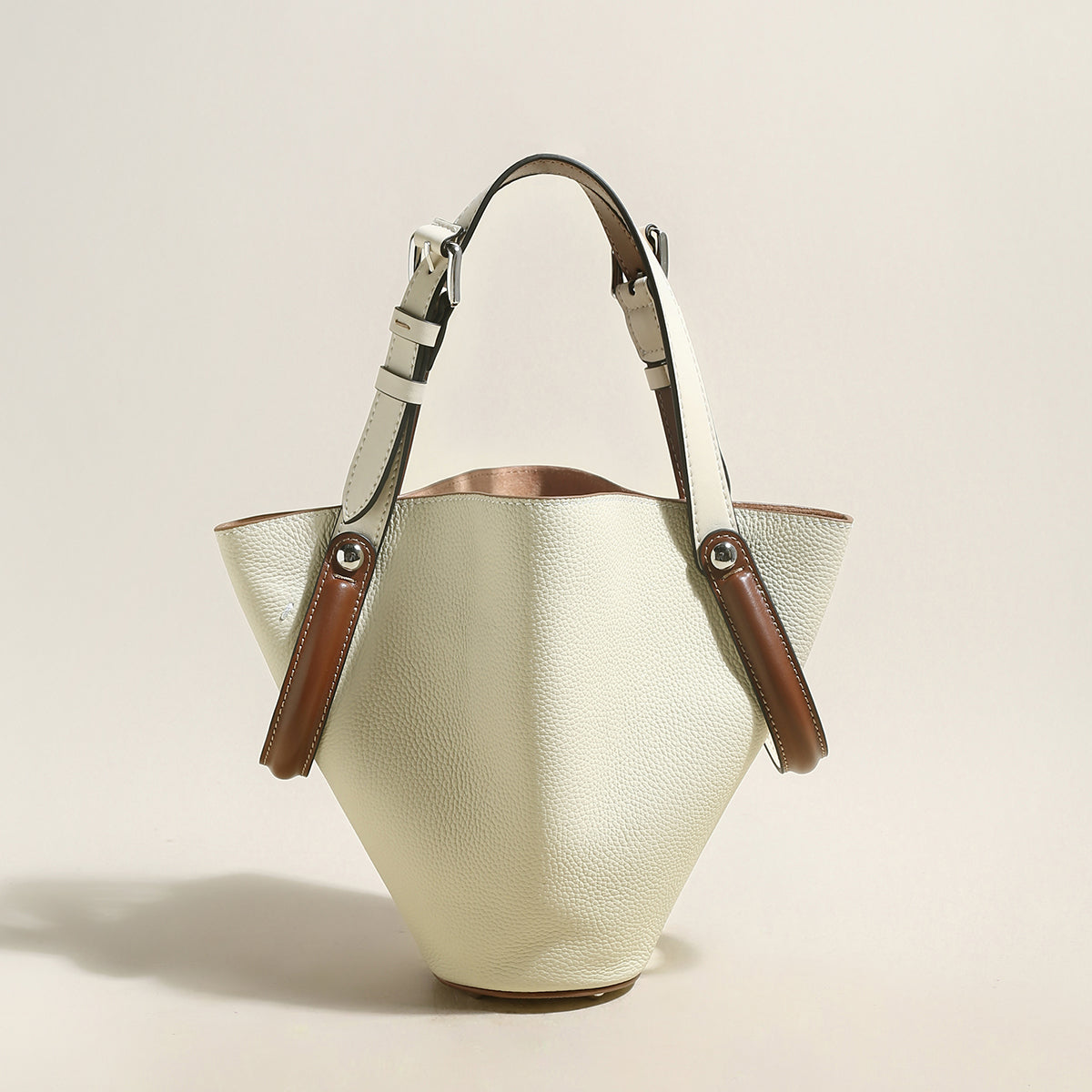 Taormina Sculptural Pebbled Leather Bucket Bag - Ivory