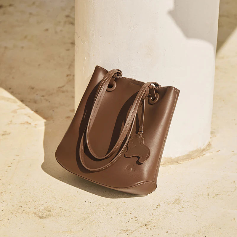 Nalandu Leather Horse Charm Tote Bag - Coffee