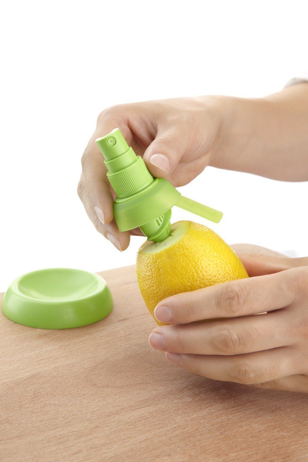 2X Stem Spray Mist Juicer Bpa Free Silicon Fruit Citrus Lemon Lime Kitchen Tool