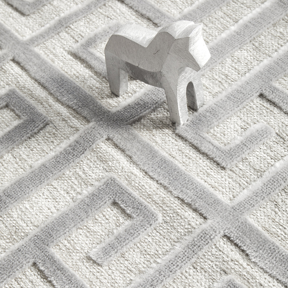 York Brenda Silver Ru Rug