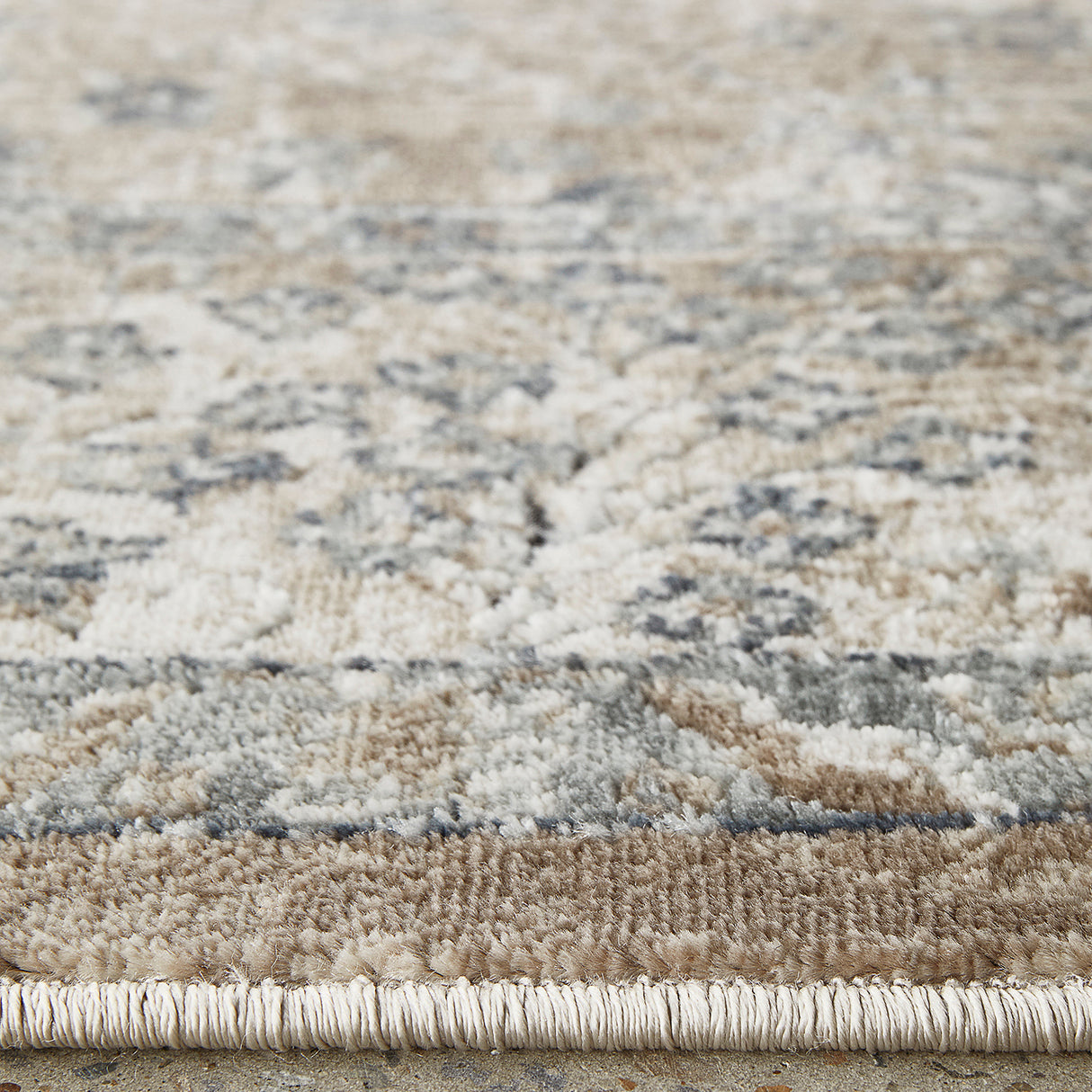 Providence 830 Cream Rug