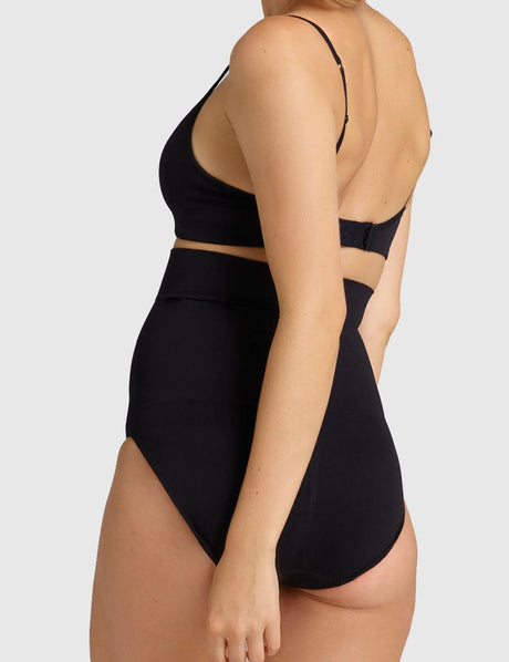 Ambra Kill Fig Abshaper Brief - Black