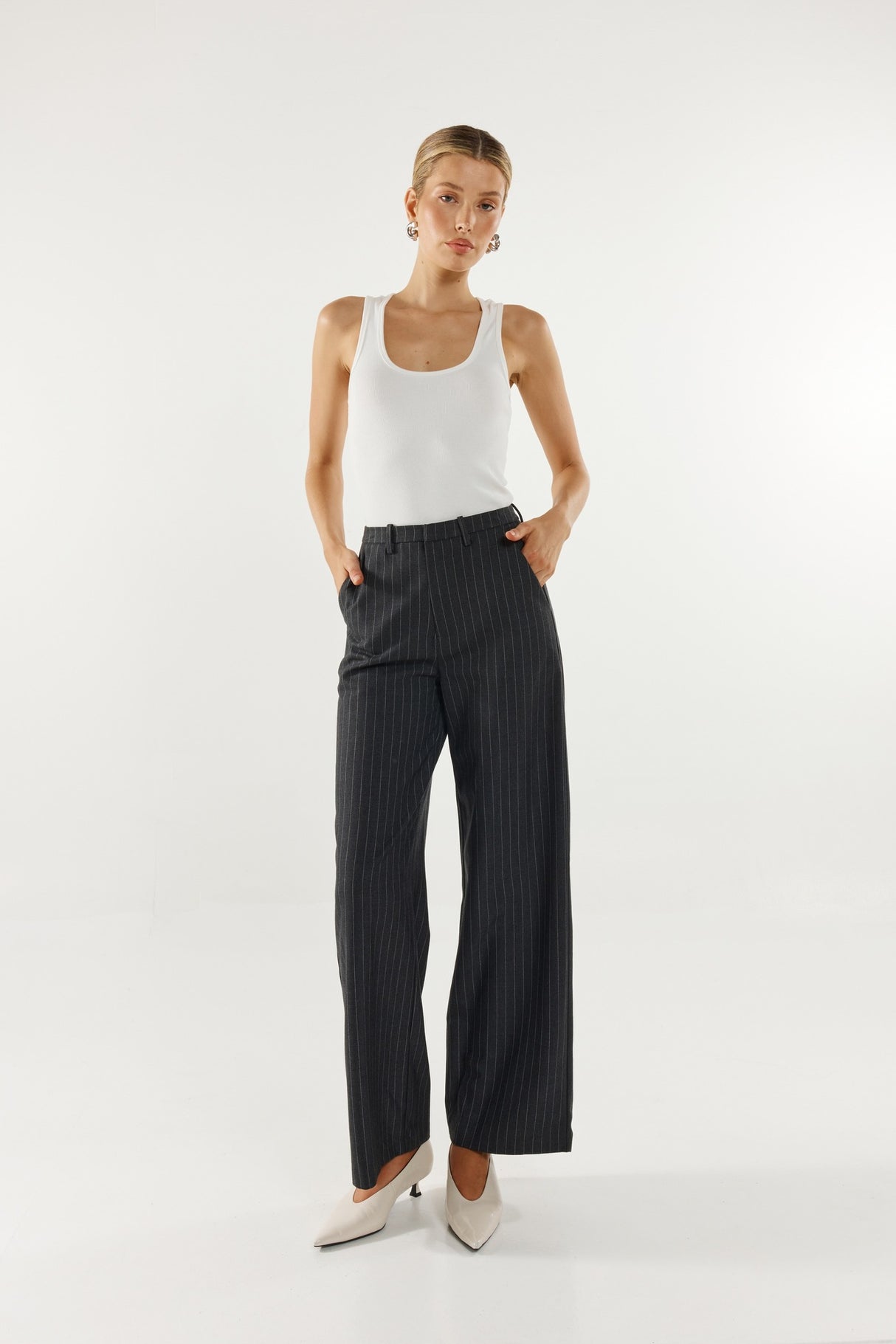Madison The Label Zanda Pants - Charcoal