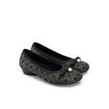 Pearl Bow Czech Crystal Knit Round Toe Wedge Pumps - Black