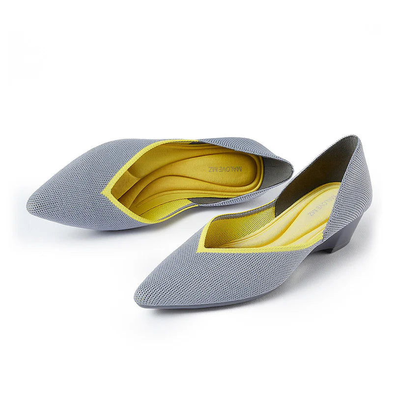 Minimalist Heart Heel Pointed Toe Knit Flats - Grey