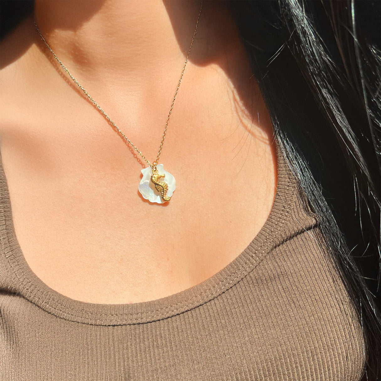 Bullion Gold Pearl Shell & Gold Seahorse Necklace