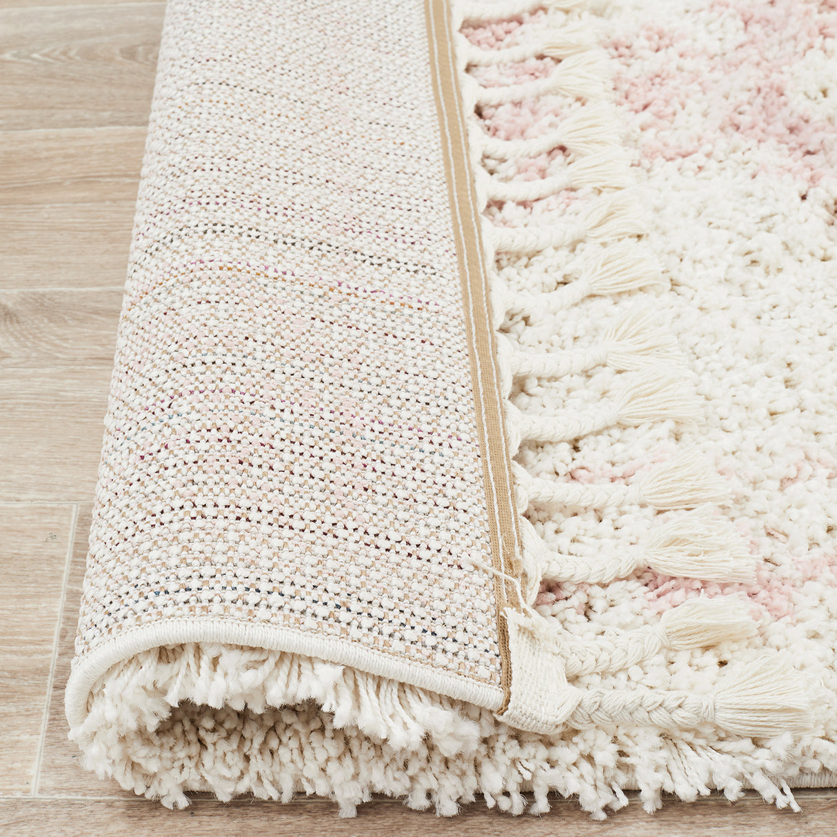 Saffron 33 Pink Rug