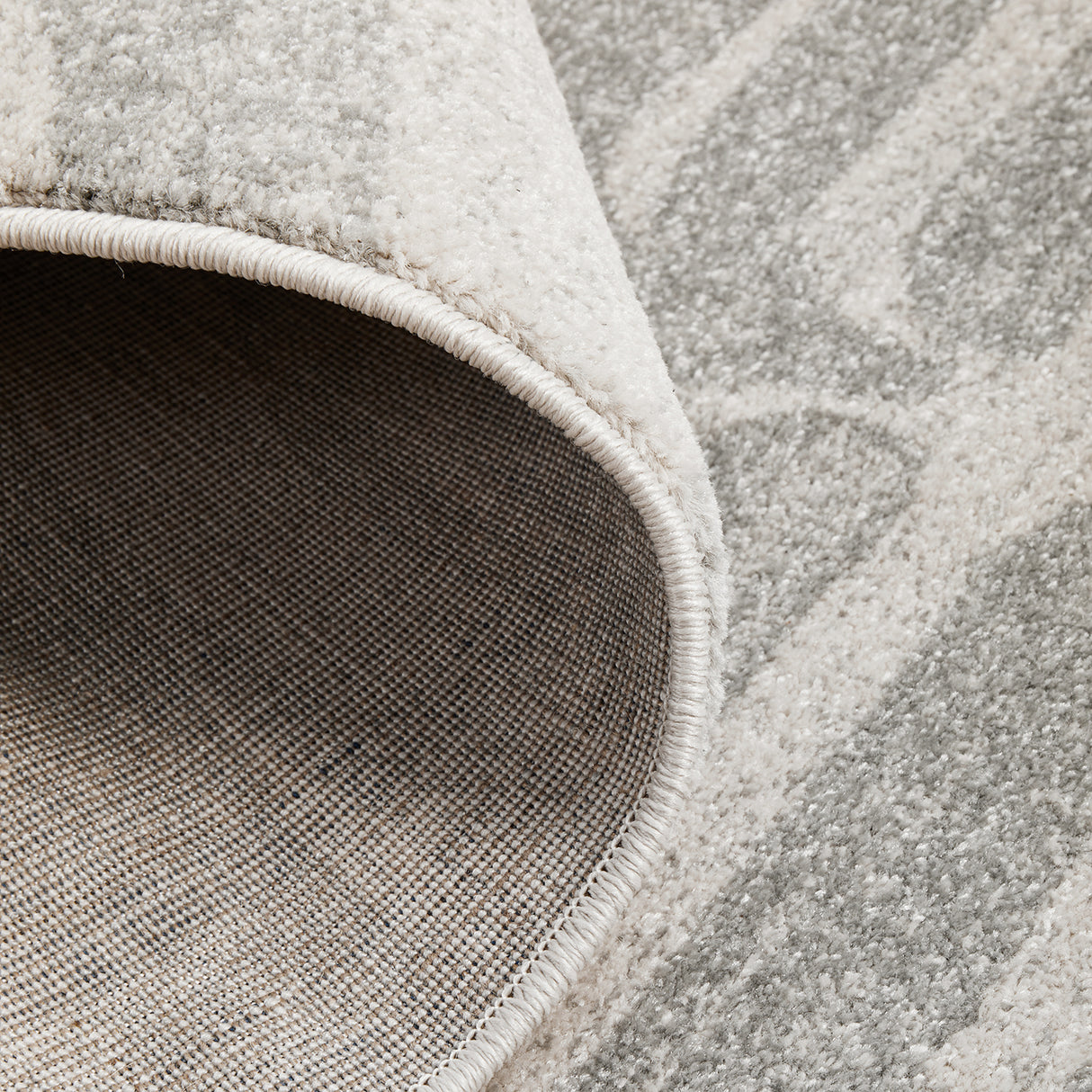 Chrome Savannah Silver Rug