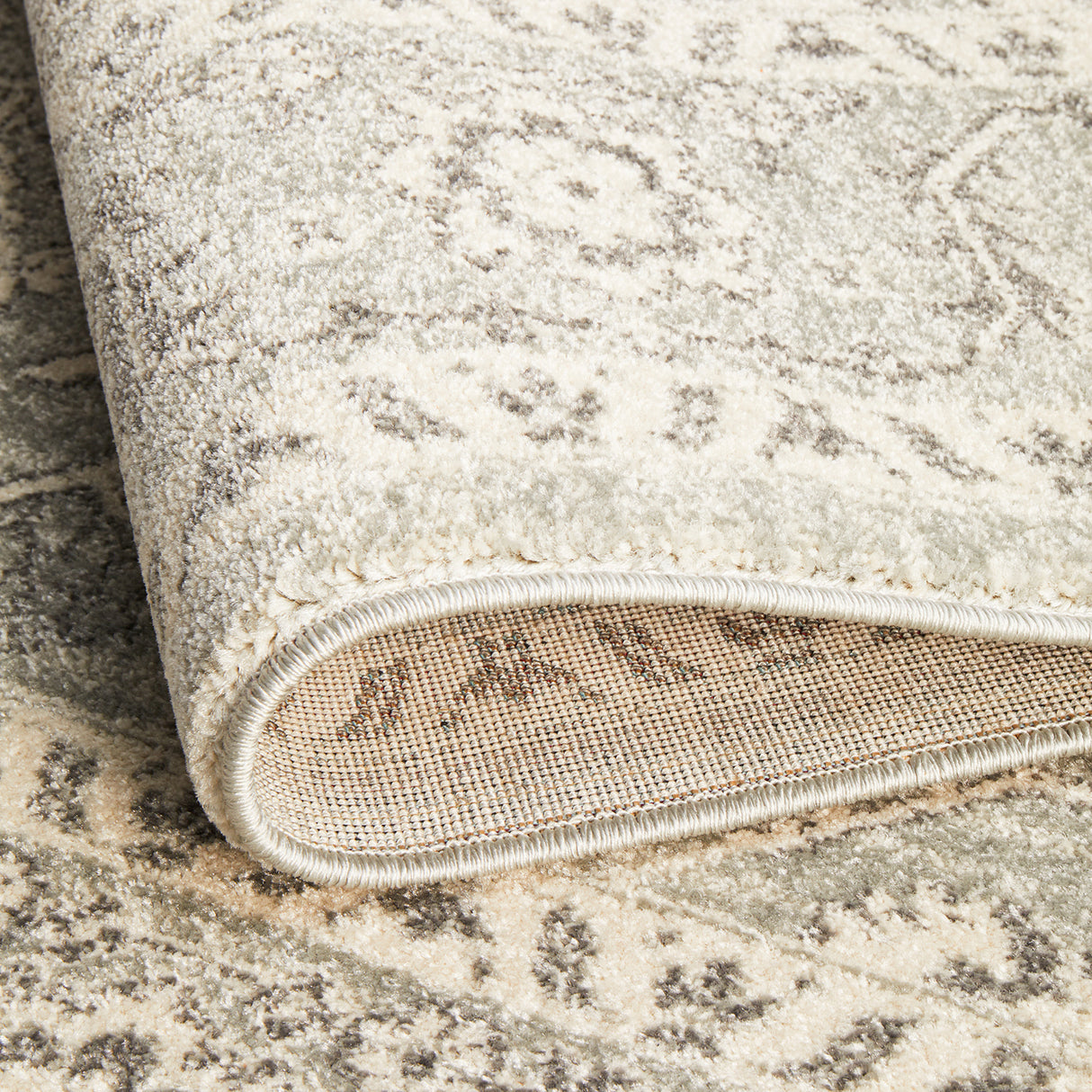 Evoke 261 Silver Rug