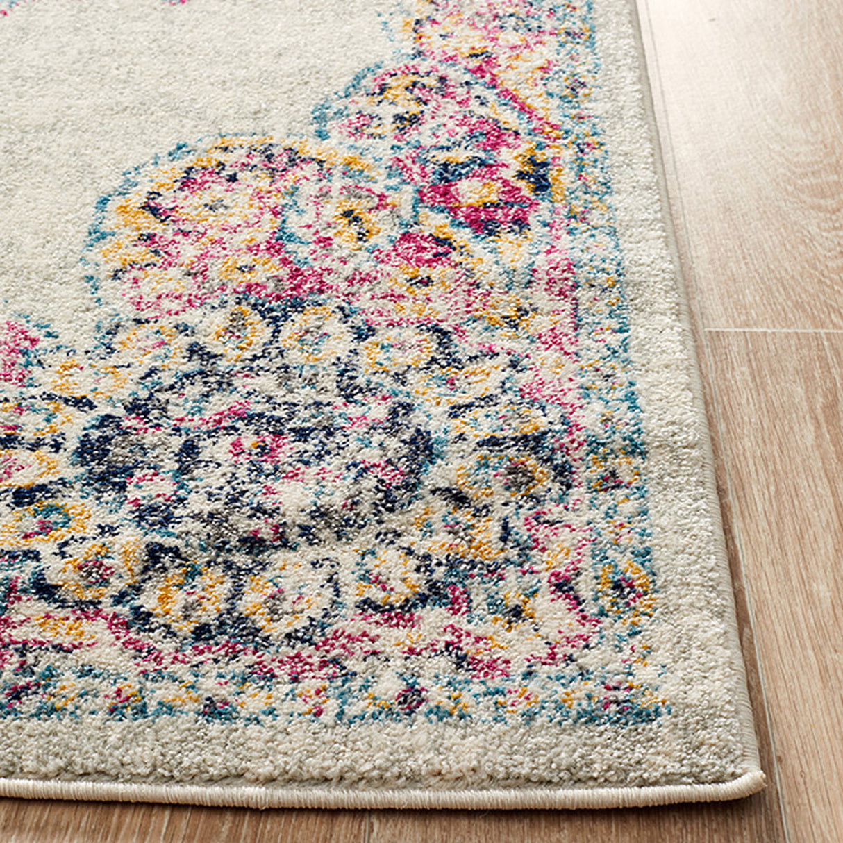 Museum 864 Bone Runner Rug