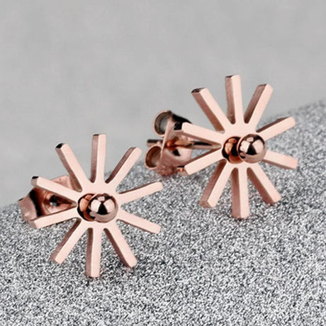 Bullion Gold Star Shine Stud Earrings