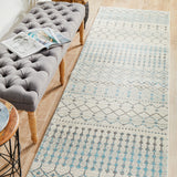Evoke 260 White Runner Rug